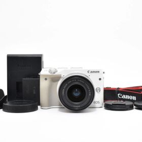 【返品保証】★極上品★キヤノン Canon EOS M3 レンズキット EF-M 15-45mm IS STM ホワイト★ L275#7177