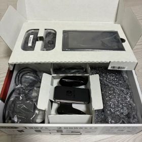 Nintendo Switch 本体（ニンテンドースイッチ）Joy-Conグレー