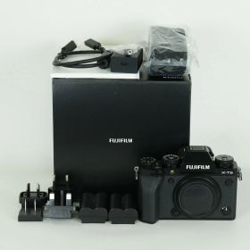 [良品 | シャッター数25,180回｜バッテリー2個付] FUJIFILM X-T5 [ボディ ブラック] | FUJIFILM Xマウント
