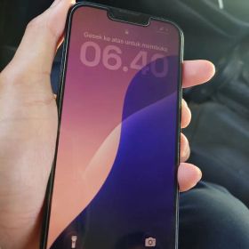 Apple iPhone 14ミッドナイト