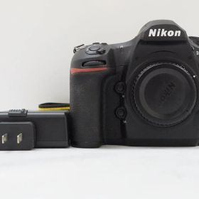 C052212) Nikon ニコン D850 デジタル一眼レフカメラ ボディシャッター数6000回以下