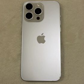 iPhone 15 Pro Max 256GB 本体 90%充電 キズ ひび割れ