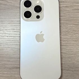 iPhone 15 Pro 256GB ホワイトチタニウム SIMフリー