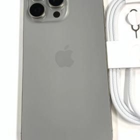 未使用 電池100% SIMフリーiPhone15 Pro Max ナチュラルチタニウム