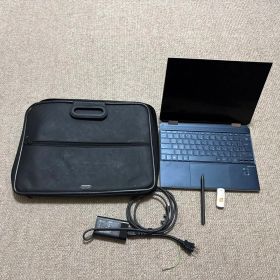 HP Spectre x360 超高解像度インストールUSB付