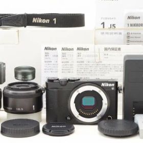 ☆極上美品☆ ニコン Nikon 1 J5 ダブルレンズキット 元箱 付属品 Shot数 僅か 4,250枚前後！ ♯26040509