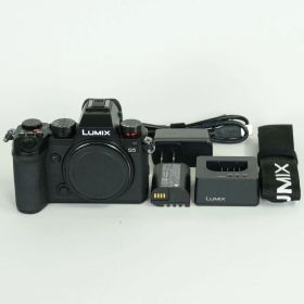 [美品 | シャッター数6,810回] Panasonic LUMIX DC-S5 [ボディ] | LEICA Lマウント