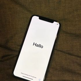 iPhone X 256GB スペースグレイ 画面割れ