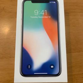 M*a様 Apple iPhone X シルバー 256GB