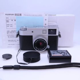【ほぼ新品】FUJIFILM X-half シルバー F X-HF1-S JP 二言語対応 コンパクトデジタルカメラ
