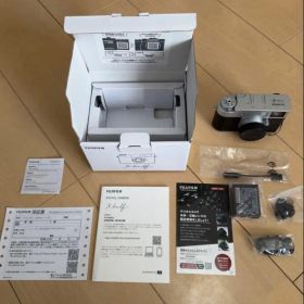 X half FUJIFILM X-HF1 コンパクトデジカメ シルバー