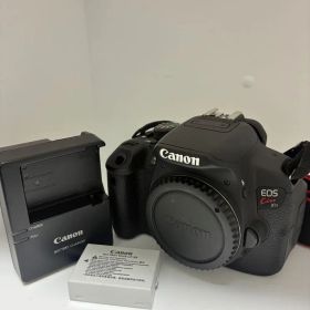 美品！ Canon EOS Kiss X7i ボディ+ バッテリー1個充電器
