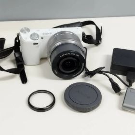 SONY α アルファ NEX-5R/デジタルミラーレス一眼カメラ