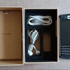 Unihertz Titan SIMフリー QWERTYキーボード搭載