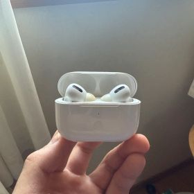AirPods Pro 本体 ホワイト