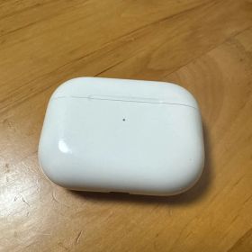 AirPods pro 第1世代 Apple ワイヤレスイヤホン 本体