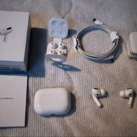 Apple AirPods Pro 第1世代