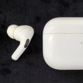 【ジャンク品】AirPods Pro（第1世代） MLWK3J/A