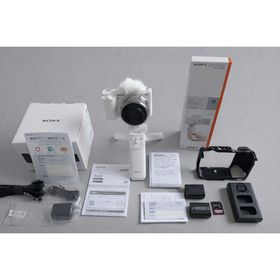 ソニー(SONY)のSONY ZV-E10L パワーズームキット＋GP-VPT2BT ホワイト(ミラーレス一眼)