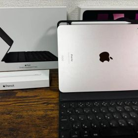 【美品】iPadAir5 ピンク256GB +純正キーボード＋純正pencil