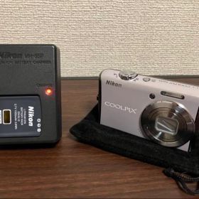 Nikon COOLPIX S620 パールホワイト