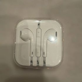 【新品未開封】Apple 純正EarPods ホワイト 3.5mmジャック