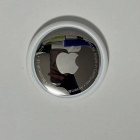 Apple AirTag 本体