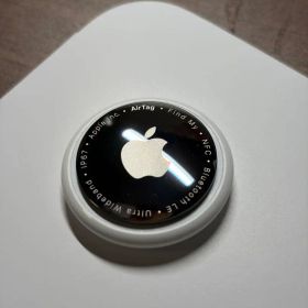 Apple AirTag