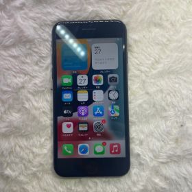 501-Apple iPhone 7 32GBスペースグレー 本体