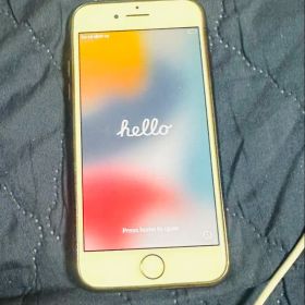 Apple iPhone 7 ゴールド 本体
