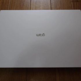 LG gram 16Z90S-MR54J スノーホワイト