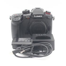 パナソニック(Panasonic)のショット数3655 パナソニック ボディ ブラック DC-GH5M2 (デジタル一眼)