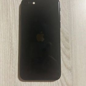 Apple iPhone SE ブラック 本体