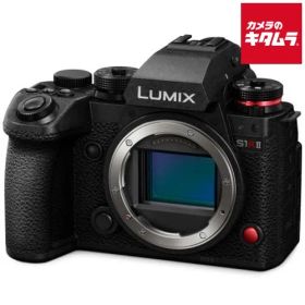 【新品】パナソニック LUMIX DC-S1RM2 ボディ ルミックス ミラーレス一眼カメラ フルサイズ 高画素 《納期約１ヶ月》