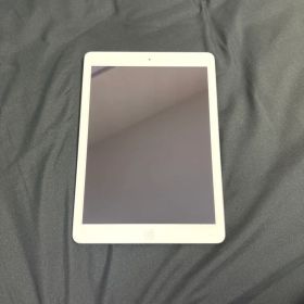 【ほぼ新品】iPadAir 第一世代 Wi-Fiモデル 64GB