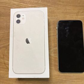Apple iPhone 11 ホワイト 本体