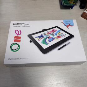 Wacom One Creative Pen Display 本体