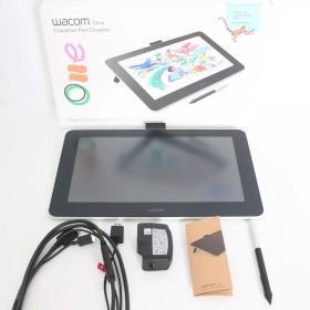【美品】WACOM One Creative Pen Display DTC133W0D 液晶ペンタブレット ホワイト 液タブ ワコム 本体
