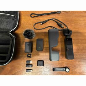 ディージェイアイ(DJI)のDJI POCKET 2 CREATOR COMBO(ビデオカメラ)