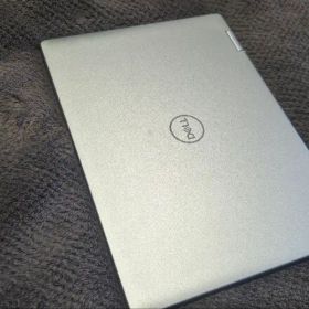 Dell Inspiron 14 7440 2-in-1 ノートパソコン