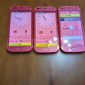 docomo らくらくスマートフォン F-42A レッド赤 3台セット販売
