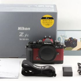 Nikon Z fc クリムゾンレッド