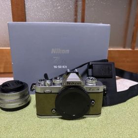 Nikon Z fc オリーブグリーン ZDX16-50/3.5-6.3 VR