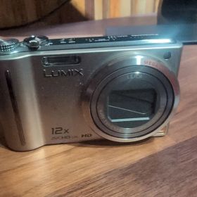 Panasonic DMC-TZ7 コンパクトデジタルカメラ