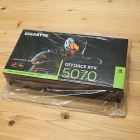 新品未開封 GIGABYTE RTX 5070 Windforce OC 12G
