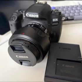 初心者でも使いやすいがプロ仕様！Canon EOS 9000D★レンズ付き！