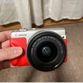 Canon EOS M100 EF-M15-45mm