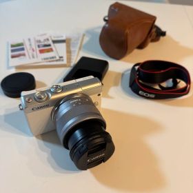 Canon EOS M100 ミラーレス一眼 シルバー