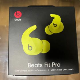 美品 Beats Fit Pro ボルトイエロー 希少