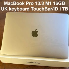 MacBook Pro 13インチ M1 16GB 1TB UKキーボード
